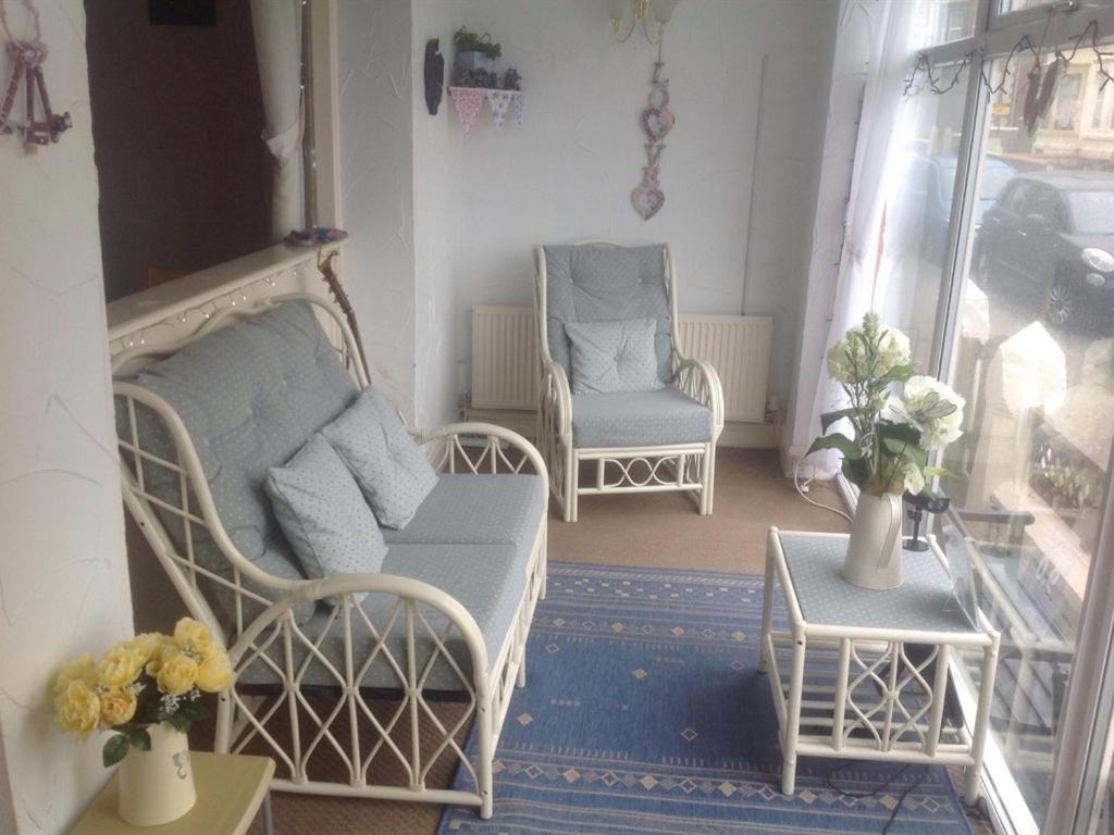 San Diego Guest House - Near Pleasure Beach แบล็คพูล ภายนอก รูปภาพ